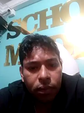ANTONY_MORATO captura de la sala en vivo en Stripchat