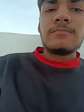 Adityasighn live room snapshot on Stripchat
