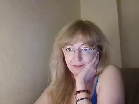 AetherPulsy Momentaufnahme des Live-Raums auf Stripchat