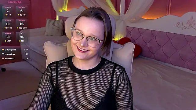 AgnesRay live room snapshot on Stripchat