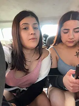 AitanaRosee live room snapshot on Stripchat