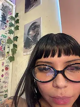 AlanaStormm momentopname van live room op Stripchat