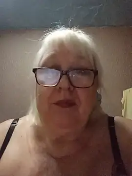 Alexia64231 Momentaufnahme des Live-Raums auf Stripchat