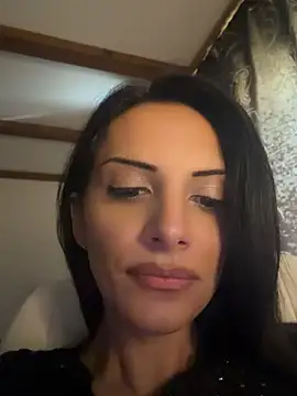 AliceBeatrice Momentaufnahme des Live-Raums auf Stripchat