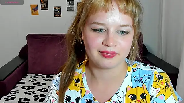 AlicePopsy Momentaufnahme des Live-Raums auf Stripchat