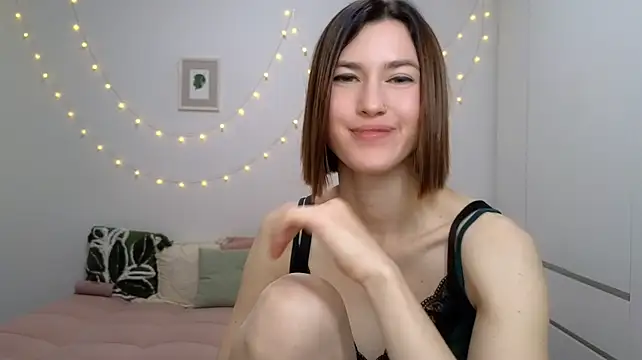 AliciaNewell Momentaufnahme des Live-Raums auf Stripchat