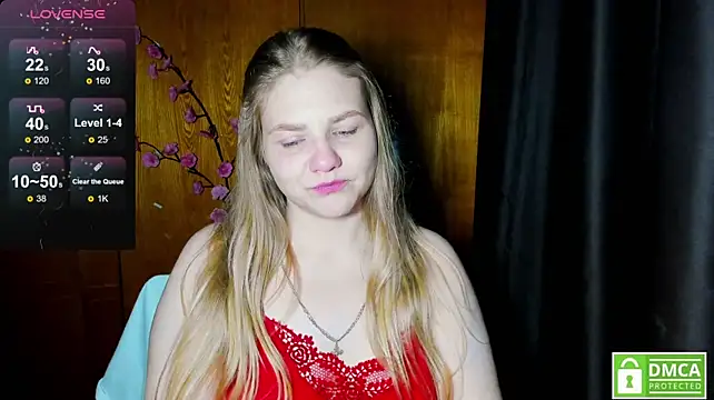 AlinaMors снимок онлайн-комнаты на Stripchat