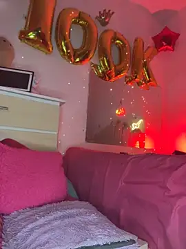 AlisonHoot69 Momentaufnahme des Live-Raums auf Stripchat