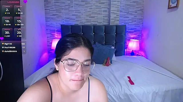 Alison_ski2 captura de la sala en vivo en Stripchat