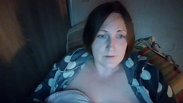 AllaSowinskaya Momentaufnahme des Live-Raums auf Stripchat