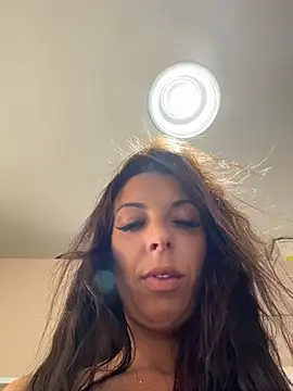 Almmaxxxx Momentaufnahme des Live-Raums auf Stripchat