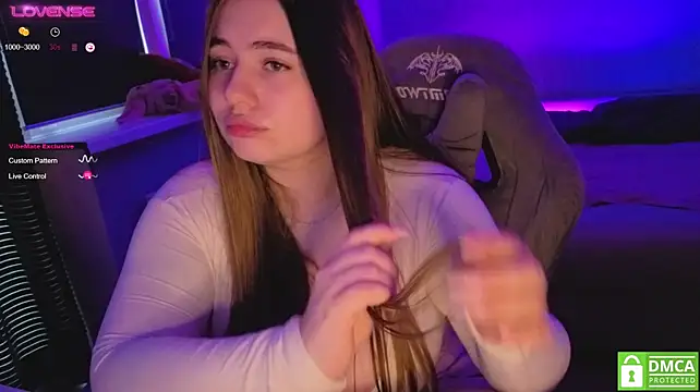 AmeliaMiles live room snapshot on Stripchat