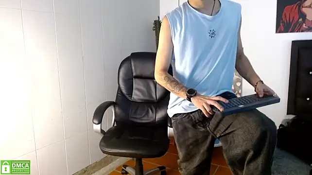 AmethystShadow17 live room snapshot on Stripchat