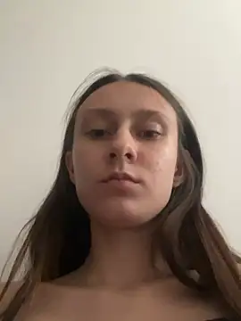 Amilovi177 Momentaufnahme des Live-Raums auf Stripchat