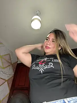 Amina_Hasan momentopname van live room op Stripchat