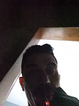 Anakisne live room snapshot on Stripchat
