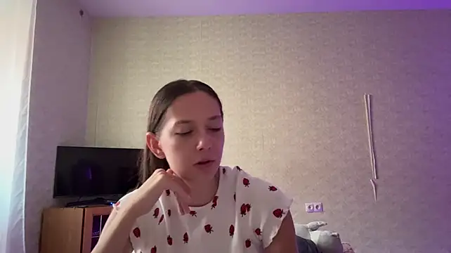 AnamariaHourani captura da sala ao vivo na Stripchat