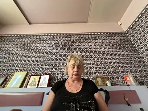AnastasiaGrey777 captura de la sala en vivo en Stripchat