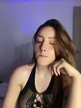 Anavi_ Momentaufnahme des Live-Raums auf Stripchat