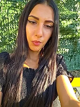 AndreeaMuller captura de la sala en vivo en Stripchat