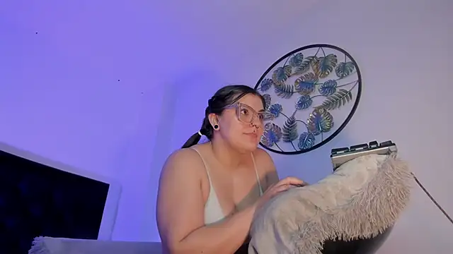 Anny_ferrer1 live room snapshot on Stripchat