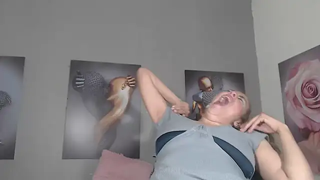 AntonellaBlanc Momentaufnahme des Live-Raums auf Stripchat