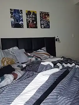 Aranzatits live room snapshot on Stripchat