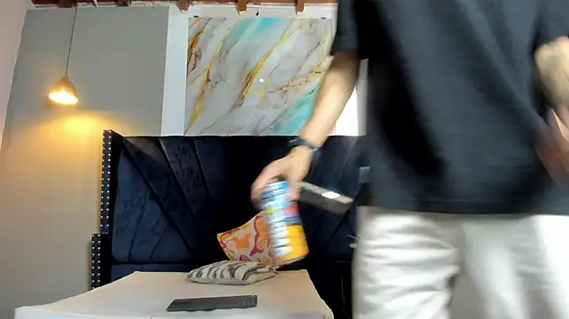 ArezVozz captura de la sala en vivo en Stripchat