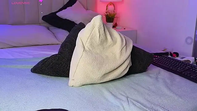 Arialeska captura de la sala en vivo en Stripchat