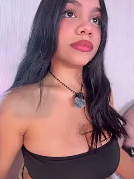 AshleyLee77 live room snapshot on Stripchat