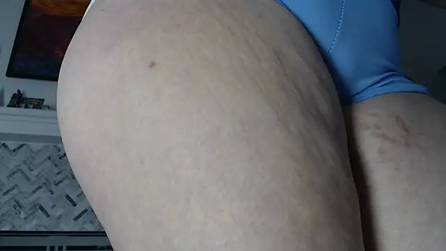 AuroraWillows Momentaufnahme des Live-Raums auf Stripchat