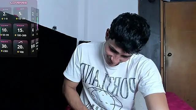 Austinjonesking momentopname van live room op Stripchat