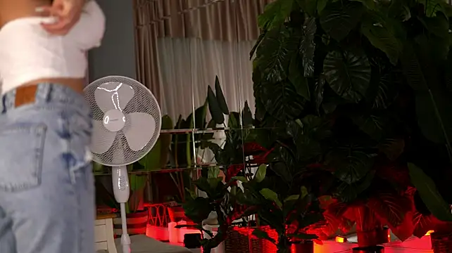 AvaReedX captura da sala ao vivo na Stripchat
