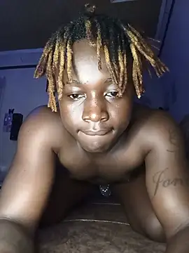 BENJAMIN0001K live room snapshot on Stripchat