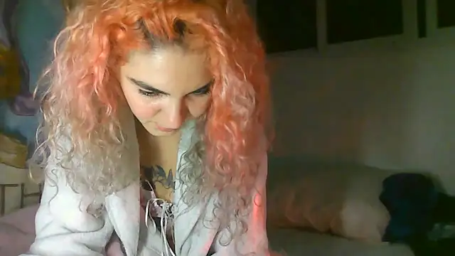 BabeGurl live room snapshot on Stripchat