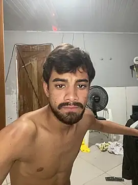 Banee1 live room snapshot on Stripchat