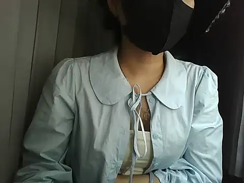 Be-MyMy momentopname van live room op Stripchat