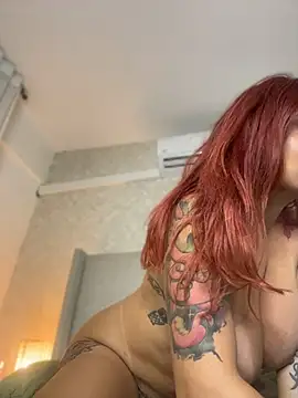 BellatriixSoul снимок онлайн-комнаты на Stripchat