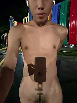 Benson18y Momentaufnahme des Live-Raums auf Stripchat