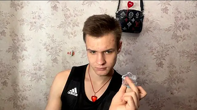 BigBabyMax live room snapshot on Stripchat