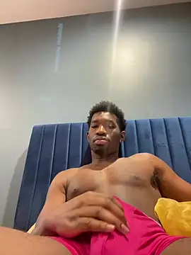 BigDawgStatusBalHarbour momentopname van live room op Stripchat