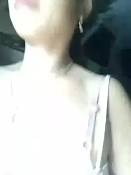 BionaXx Momentaufnahme des Live-Raums auf Stripchat