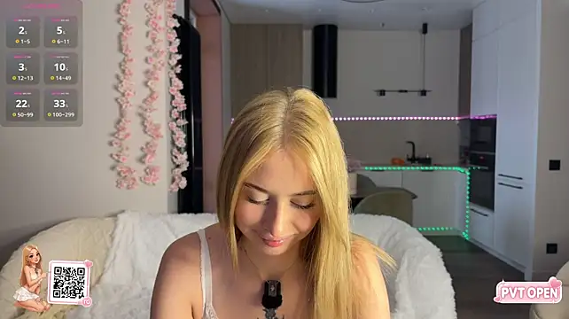 BlondieBoom Momentaufnahme des Live-Raums auf Stripchat