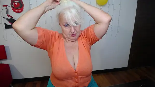 BlondyLeeBest captura de la sala en vivo en Stripchat