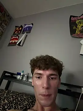 Bradgetshard2 Momentaufnahme des Live-Raums auf Stripchat