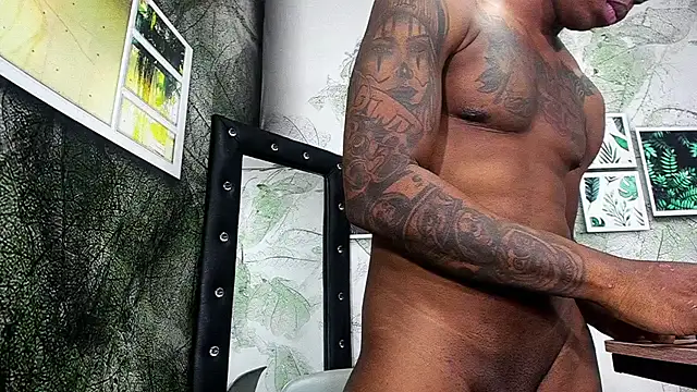 BraytonGordon69 momentopname van live room op Stripchat