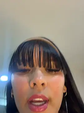 BrendaCrean снимок онлайн-комнаты на Stripchat