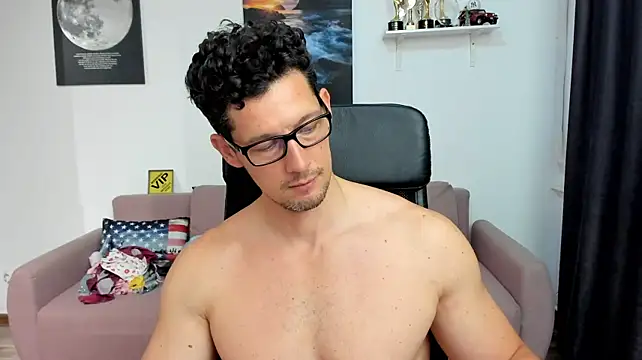 BrutusK08 momentopname van live room op Stripchat