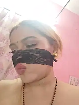 Bunnybhabhi Momentaufnahme des Live-Raums auf Stripchat