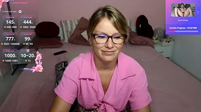BushyBarb live room snapshot on Stripchat